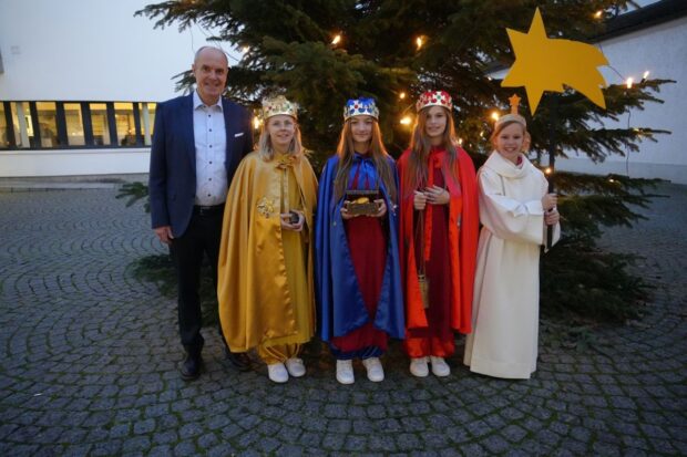 Familiengottesdienst mit den Heiligen Drei Königen image003
